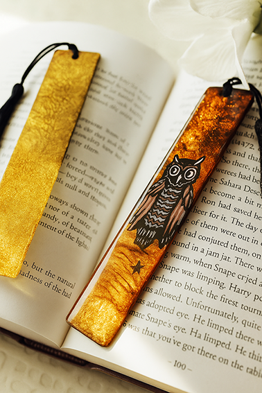 Coloresin Elegant Bookmarks Display